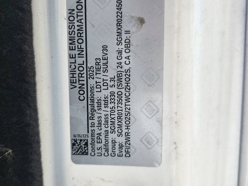 Used 2025 GMC Sierra 1500 SLT RWD image 10