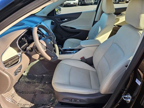 Used 2024 Chevrolet Malibu LT FWD image 18