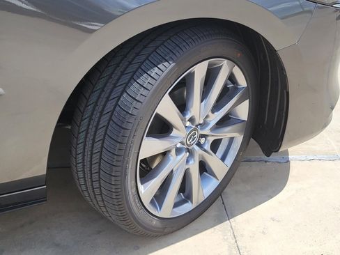Used 2026 MAZDA MAZDA3 2.5 S Sedan w/ Preferred Pkg FWD image 5