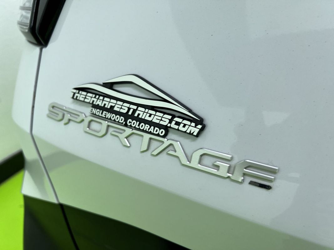 Used 2023 Kia Sportage EX FWD image 12