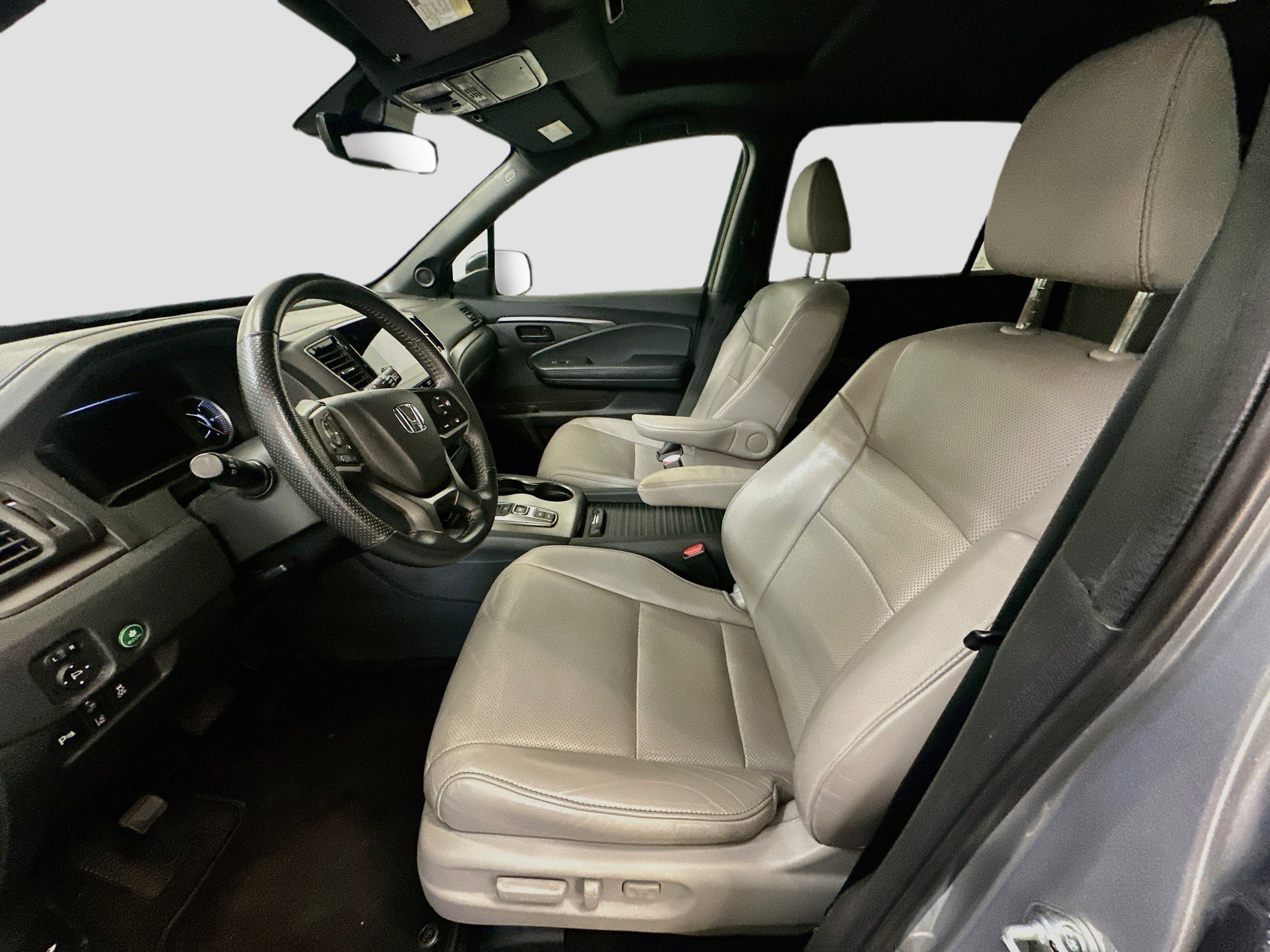 Used 2023 Honda Passport EX-L image 13