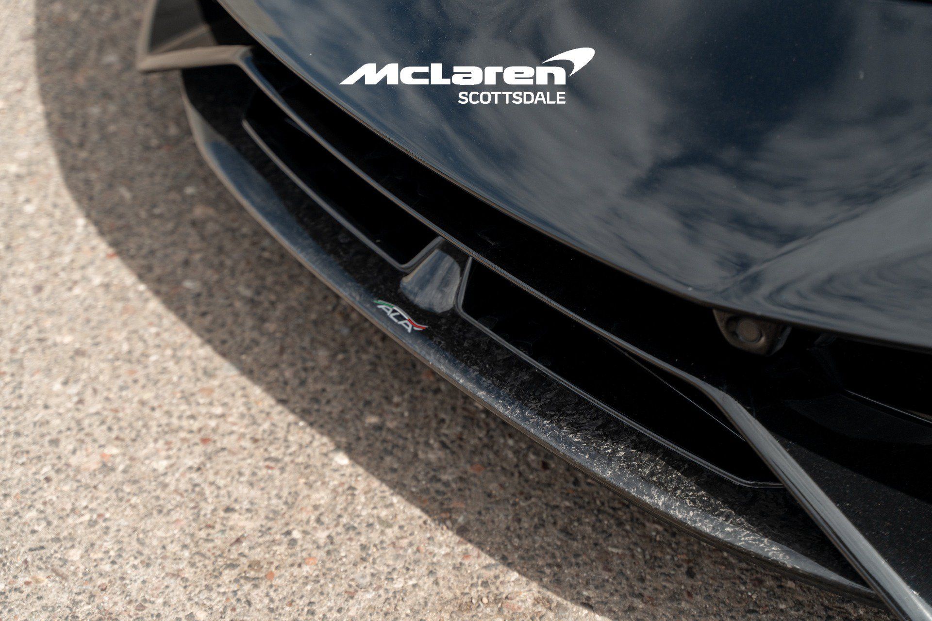 Used 2019 Lamborghini Huracan Performante AWD/4WD image 23