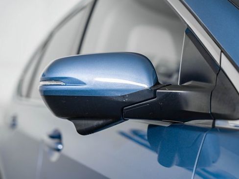 Used 2016 Honda CR-V Touring image 17