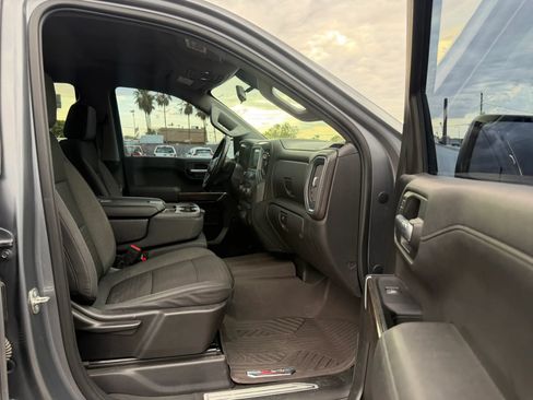 Used 2019 Chevrolet Silverado 1500 RST w/ All-Star Edition AWD/4WD image 27