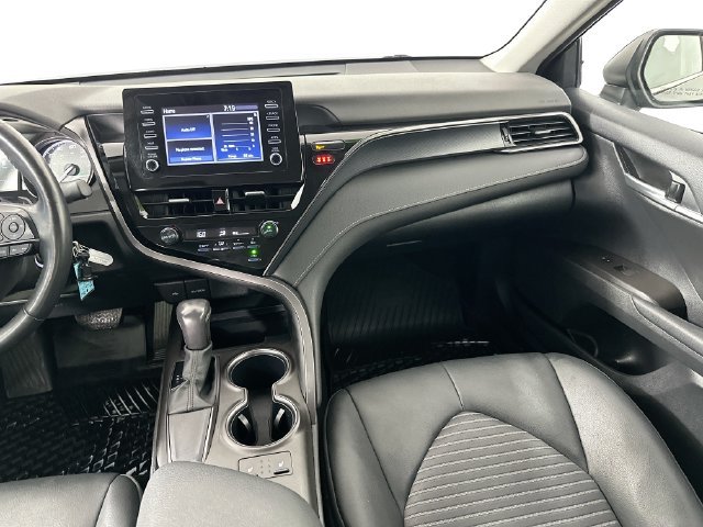 Used 2024 Toyota Camry SE FWD image 25