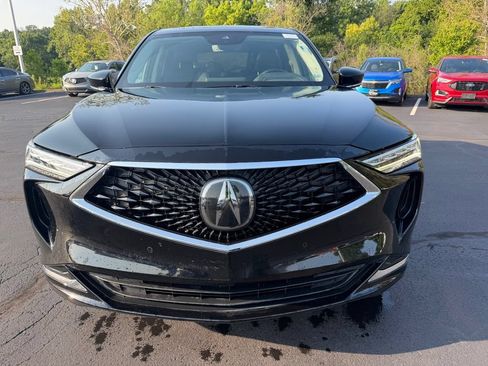 Used 2024 Acura MDX SH-AWD w/ Technology Package image 3
