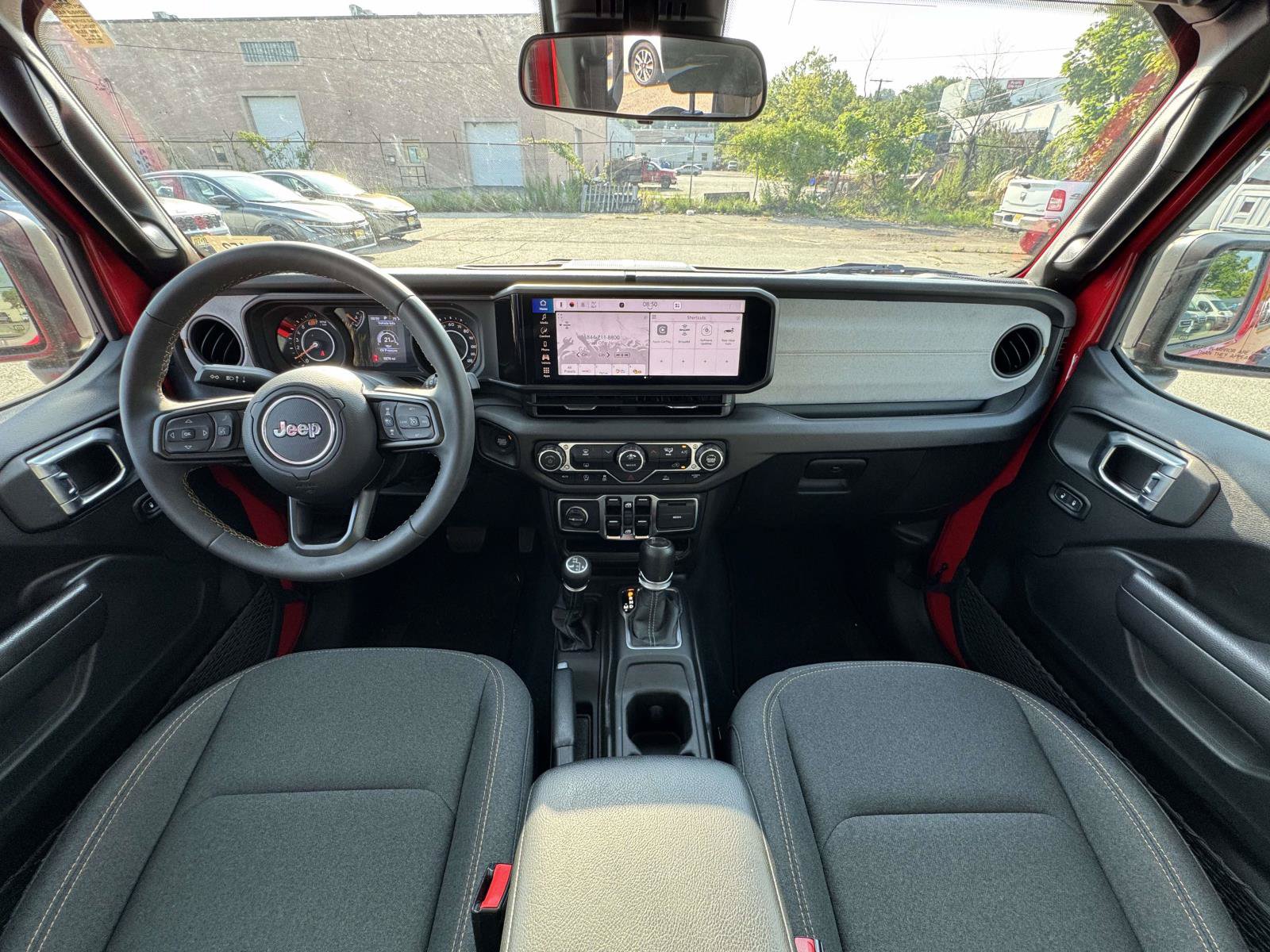 Used 2024 Jeep Wrangler Unlimited Sport AWD/4WD image 32