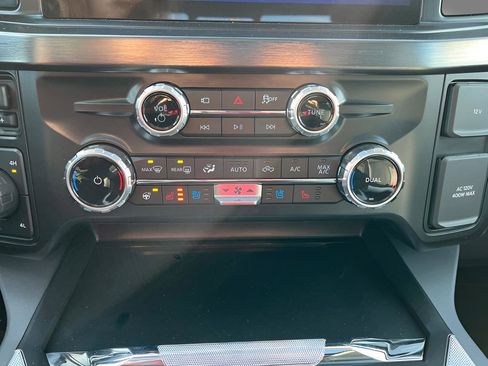 New 2025 Ford F350 Lariat w/ Lariat Ultimate Package image 16