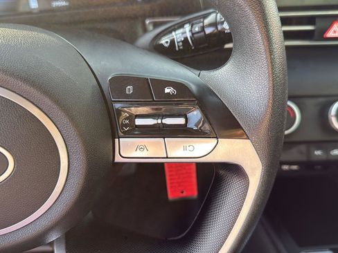 Used 2024 Hyundai Elantra SE FWD image 20