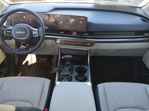 New 2026 Kia Carnival SX image 14
