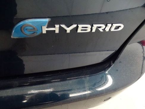 Certified 2023 Chrysler Pacifica Pinnacle FWD image 27