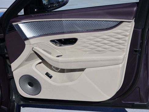 Used 2023 Bentley Flying Spur Azure AWD/4WD image 15