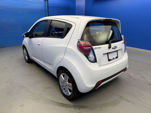 Used 2015 Chevrolet Spark LT FWD image 5