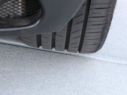 Used 2015 Alfa Romeo 4C Launch Edition w/ Convenience Group RWD image 40