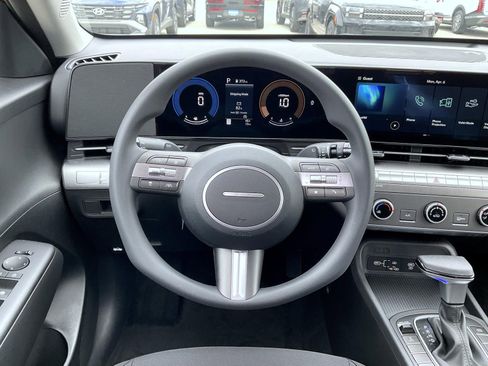 New 2026 Hyundai Kona SE AWD/4WD image 13