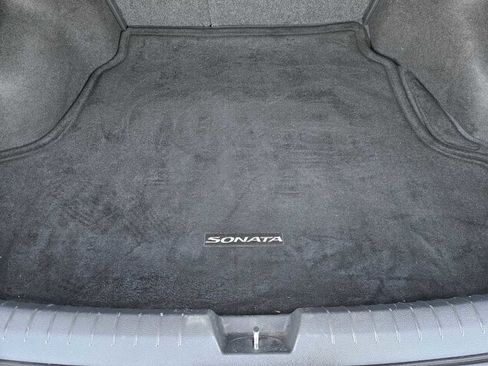 Used 2016 Hyundai Sonata Limited w/ Option Group 04 image 32