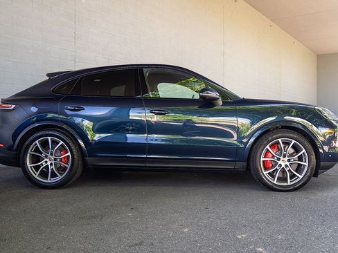 Certified 2026 Porsche Cayenne S AWD/4WD image 31