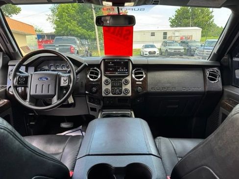 Used 2015 Ford F250 Platinum AWD/4WD image 8
