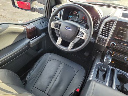 Used 2015 Ford F150 Platinum w/ Equipment Group 701A Luxury image 13