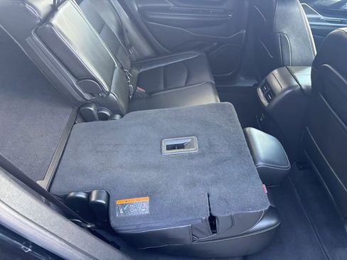 Used 2024 GMC Terrain SLT image 22