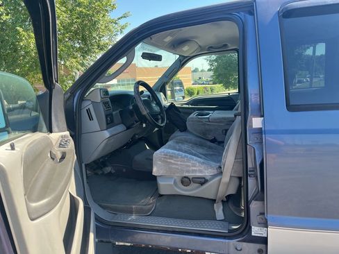 Used 2004 Ford F350 XL AWD/4WD image 6