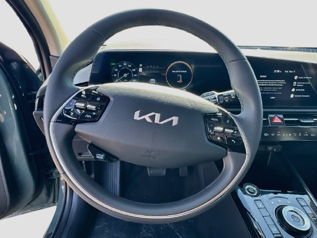 New 2026 Kia Niro Wind FWD image 11