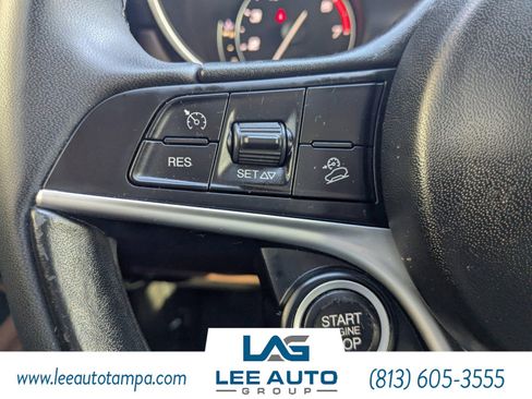 Used 2019 Alfa Romeo Stelvio Ti w/ Nero Edizione image 27