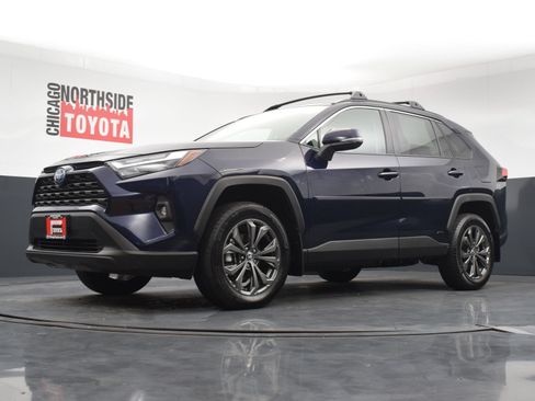 Used 2023 Toyota RAV4 XLE Premium AWD/4WD image 34