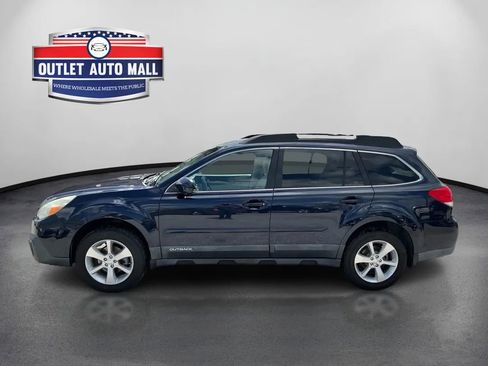 Used 2014 Subaru Outback 2.5i Limited w/ Moonroof Package image 6