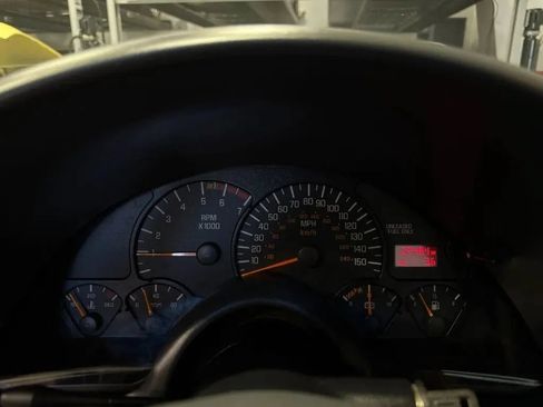 Used 1997 Pontiac Firebird Formula w/ Opt Pkg RWD image 14