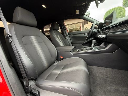 Used 2024 Honda Civic Sport image 29