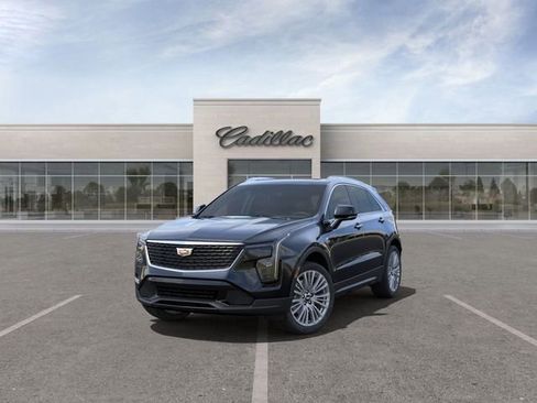 New 2024 Cadillac XT4 Premium Luxury image 8