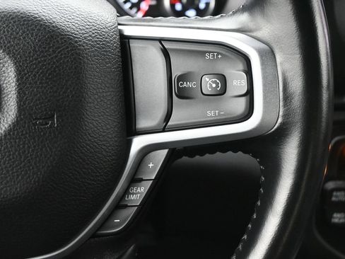 Used 2022 RAM 1500 Big Horn AWD/4WD image 7
