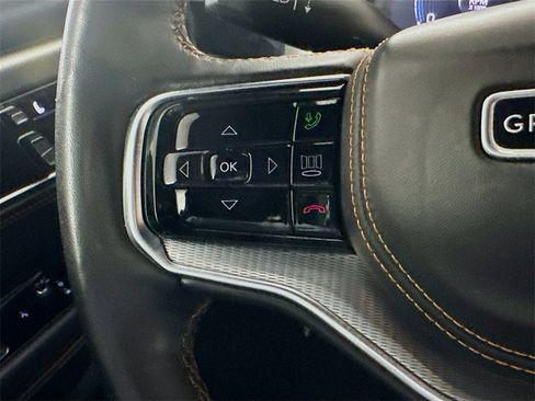 Used 2023 Jeep Grand Wagoneer L Series III w/ Rear Seat Video Group 1 image 26