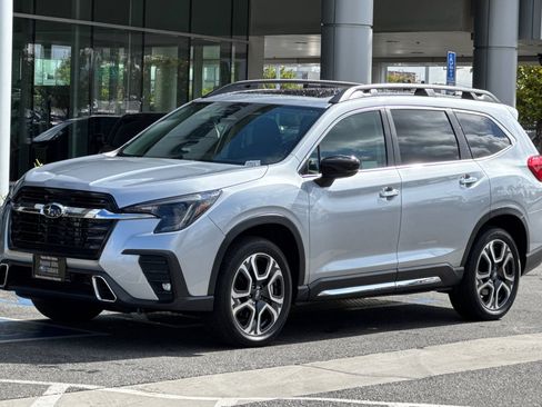 New 2026 Subaru Ascent Touring AWD/4WD image 8