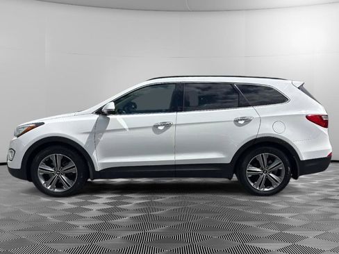 Used 2015 Hyundai Santa Fe GLS w/ Option Group 03 AWD/4WD image 5