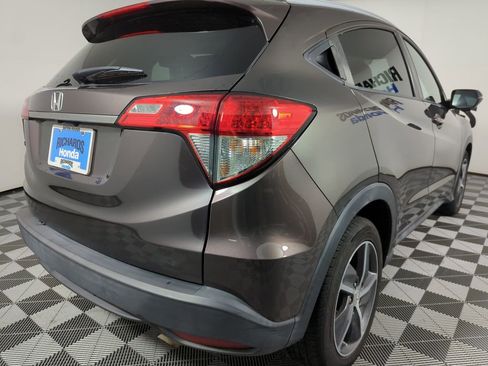 Certified 2022 Honda HR-V EX-L image 6
