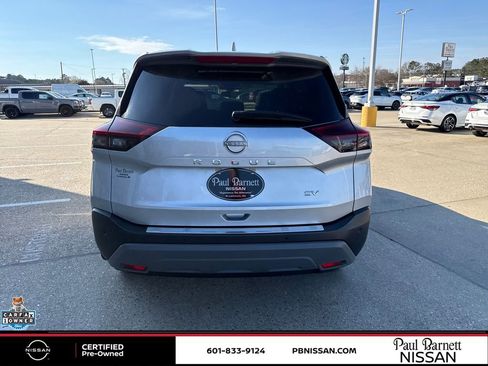 Certified 2023 Nissan Rogue SV w/ SV Premium B Package image 11