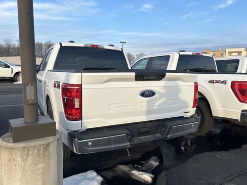 Used 2022 Ford F150 XLT w/ XTR Package AWD/4WD image 2
