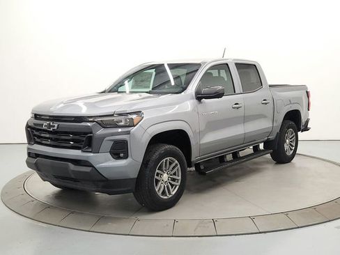 New 2026 Chevrolet Colorado LT w/ LT Convenience Package RWD image 3