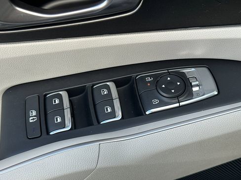 New 2026 Kia Sorento S image 12