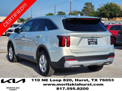 Certified 2026 Kia Sorento LX FWD image 6