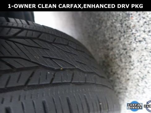 Used 2024 Chevrolet Traverse RS image 34