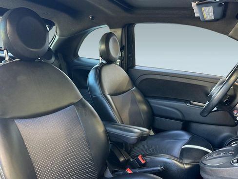 Used 2018 FIAT 500 e w/ Esport Package image 30