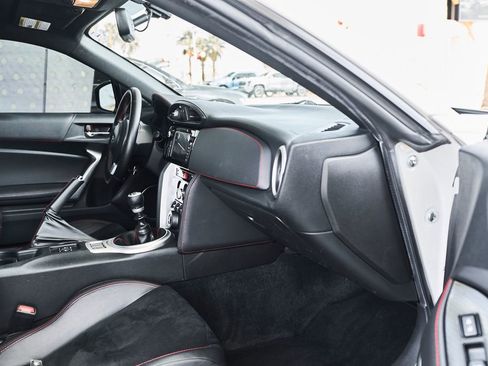 Used 2020 Subaru BRZ Limited w/ Performance Package RWD image 9