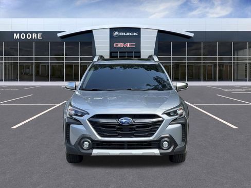 Used 2024 Subaru Outback Touring XT AWD/4WD image 3