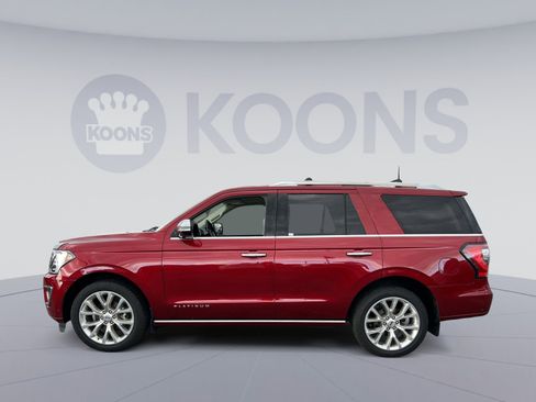 Used 2019 Ford Expedition Platinum image 2