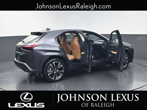 New 2026 Lexus UX 300h FWD image 31