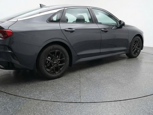 Used 2025 Kia K5 LXS FWD image 9