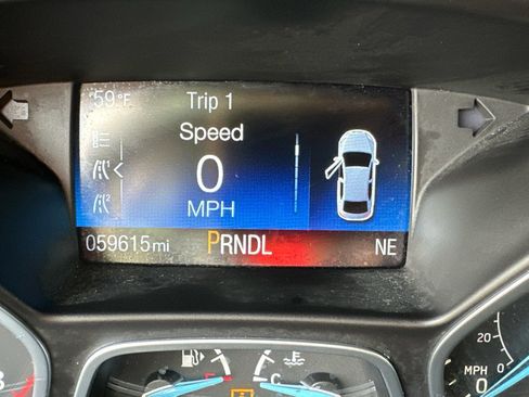 Used 2016 Ford Focus SE image 11